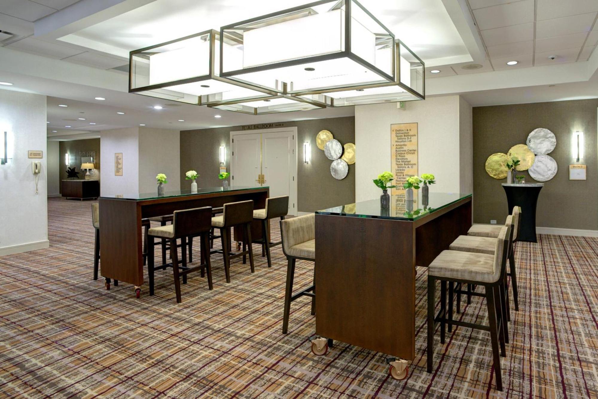 Houston Marriott North Hotell Exteriör bild